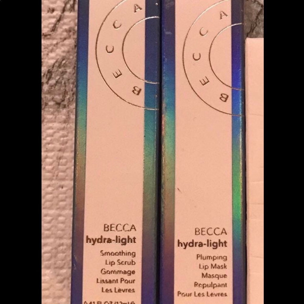 Becca Hydra Light Lip Scrub Bundle